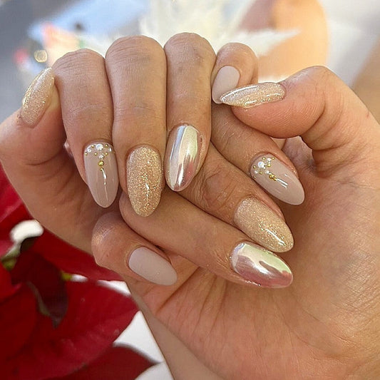 Nail design of Japanese Nail 220